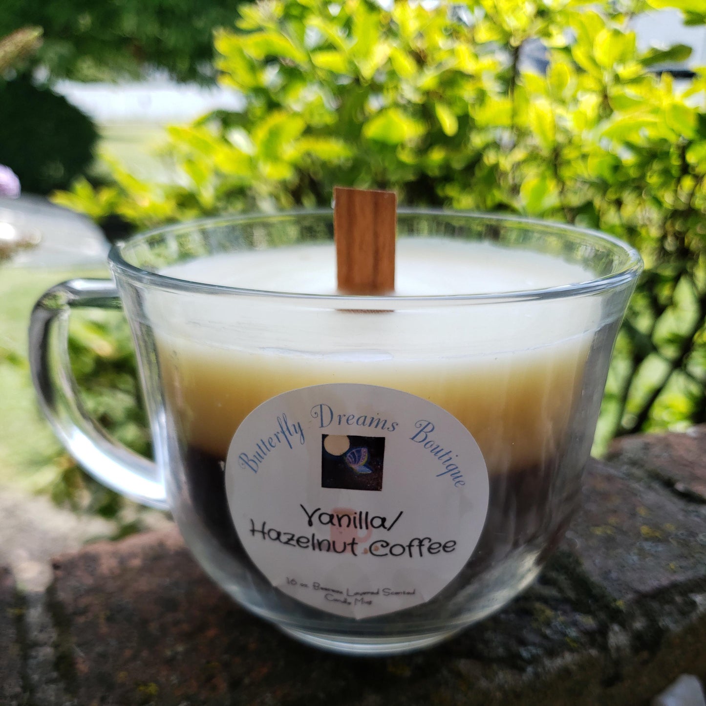 Homemade Yummy Coffee scented Layered Beeswax 18 oz Glass Coffee Mug Candle