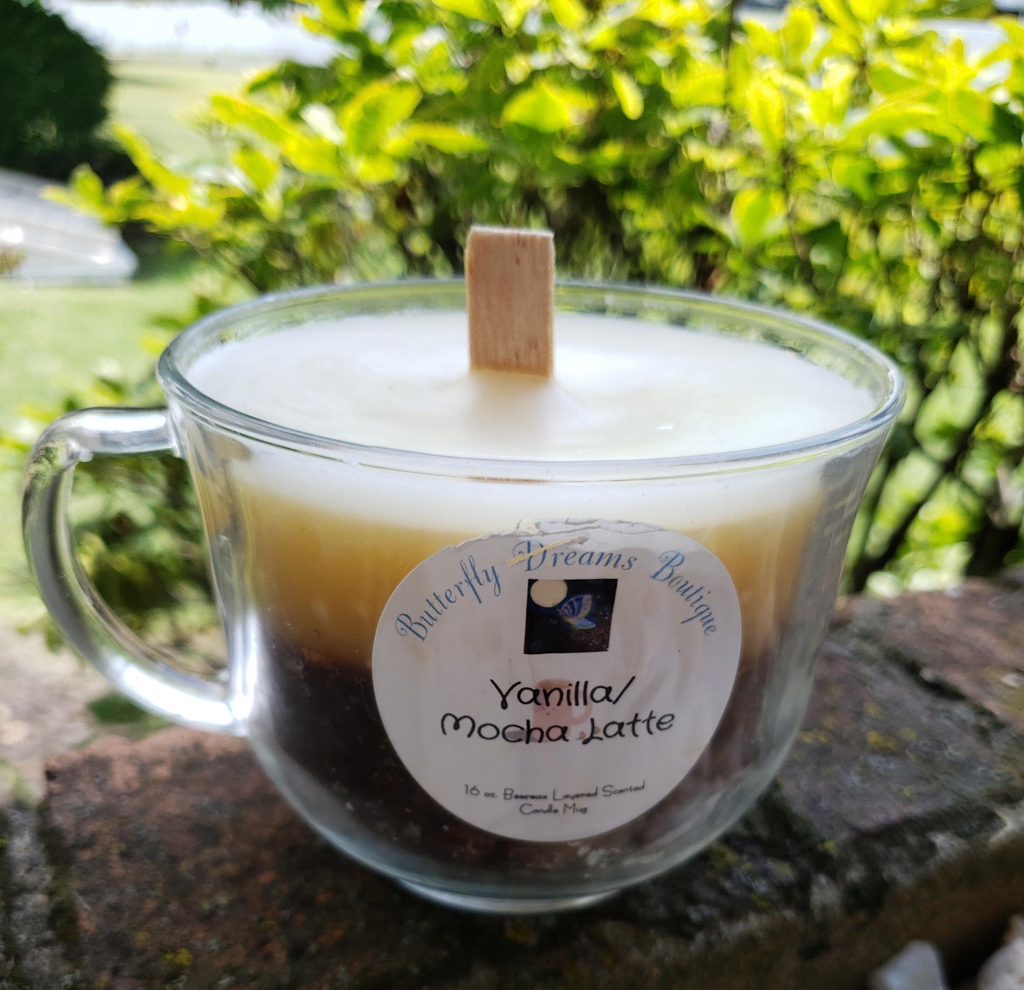 Homemade Yummy Coffee scented Layered Beeswax 18 oz Glass Coffee Mug Candle